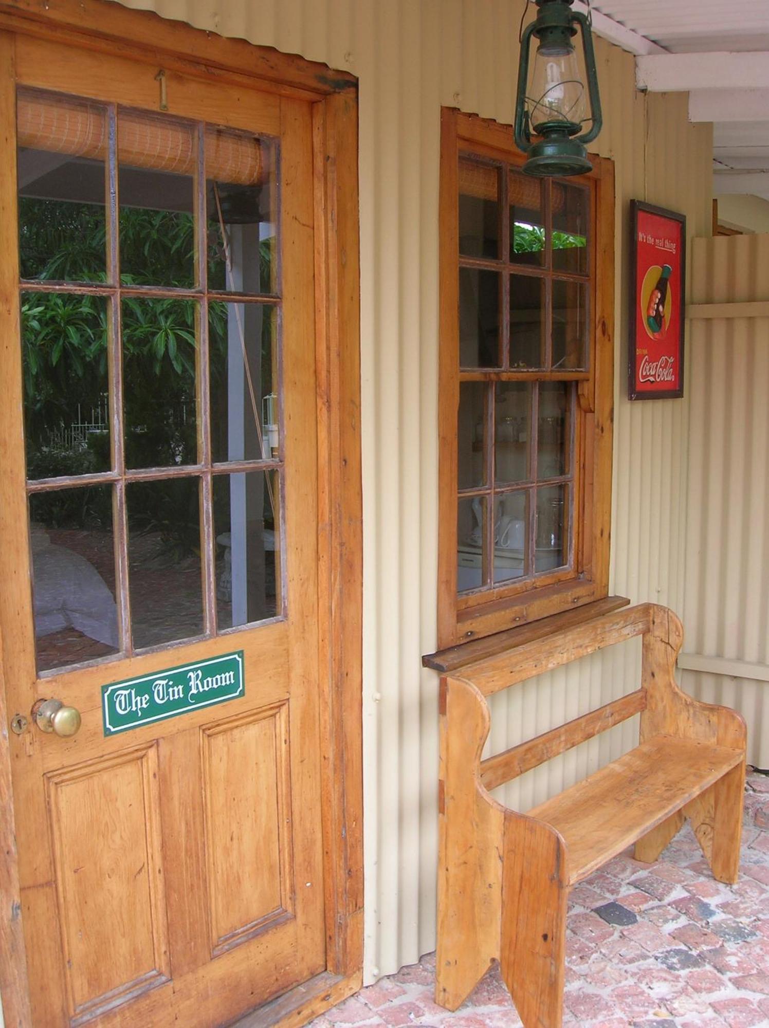 מלון ווילדרנס The Old Trading Post מראה חיצוני תמונה